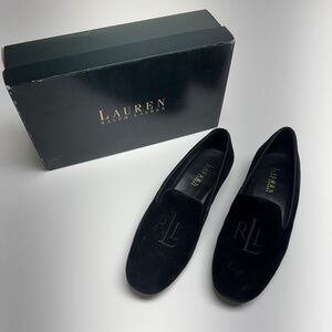 ✨ Lauren Ralph Lauren Black Velvet Loafers – Size 8B ✨